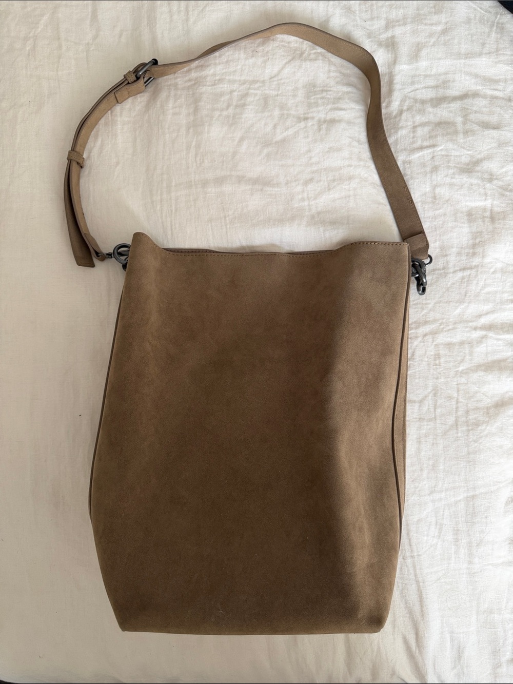 Suede-like Bucket Shoulder Bag in Taupe